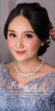 Gaya 9 eks aktris cilik saat menikah, Rachel Amanda usung adat Jawa