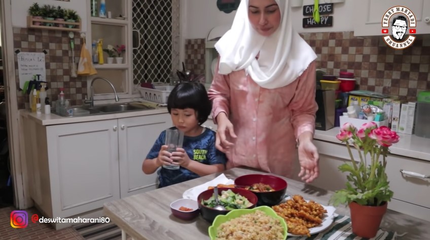 10 Insprasi masakan Deswita Maharani, bikin betah makan di rumah