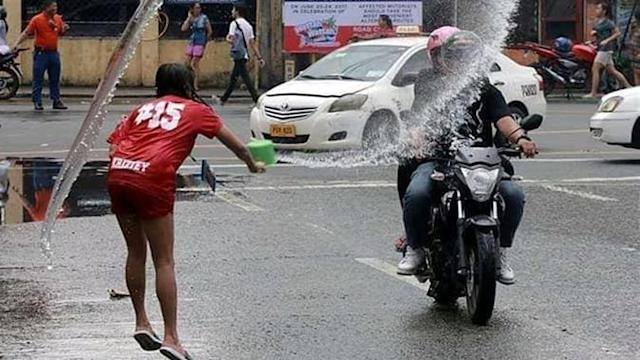 momen apes pengendara motor © berbagai sumber