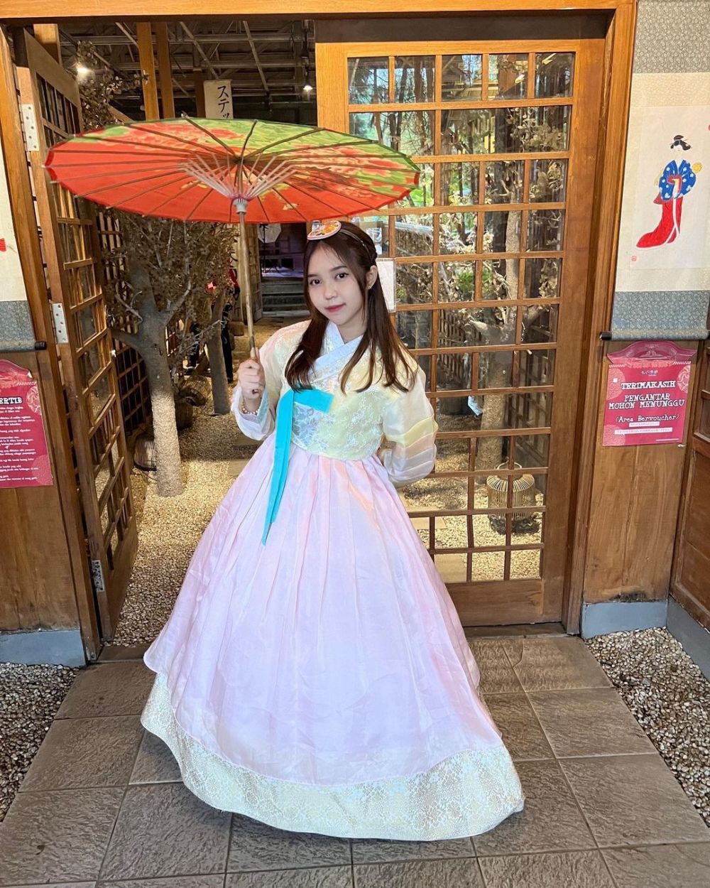 Potret BTR Meyden Instagram