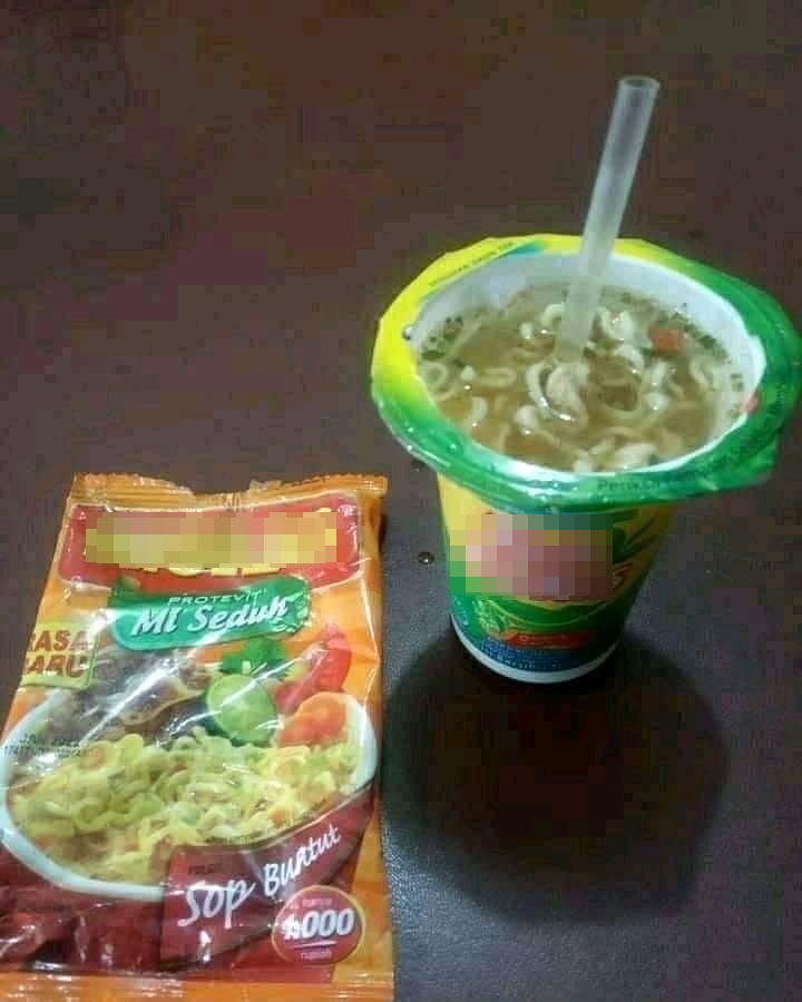 kreasi nyeleneh pakai mi © berbagai sumber