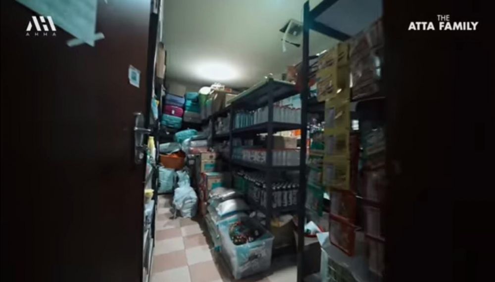 gudang persediaan makan sarwendah © 2022 brilio.net gudang persediaan makan sarwendah © 2022 brilio.net