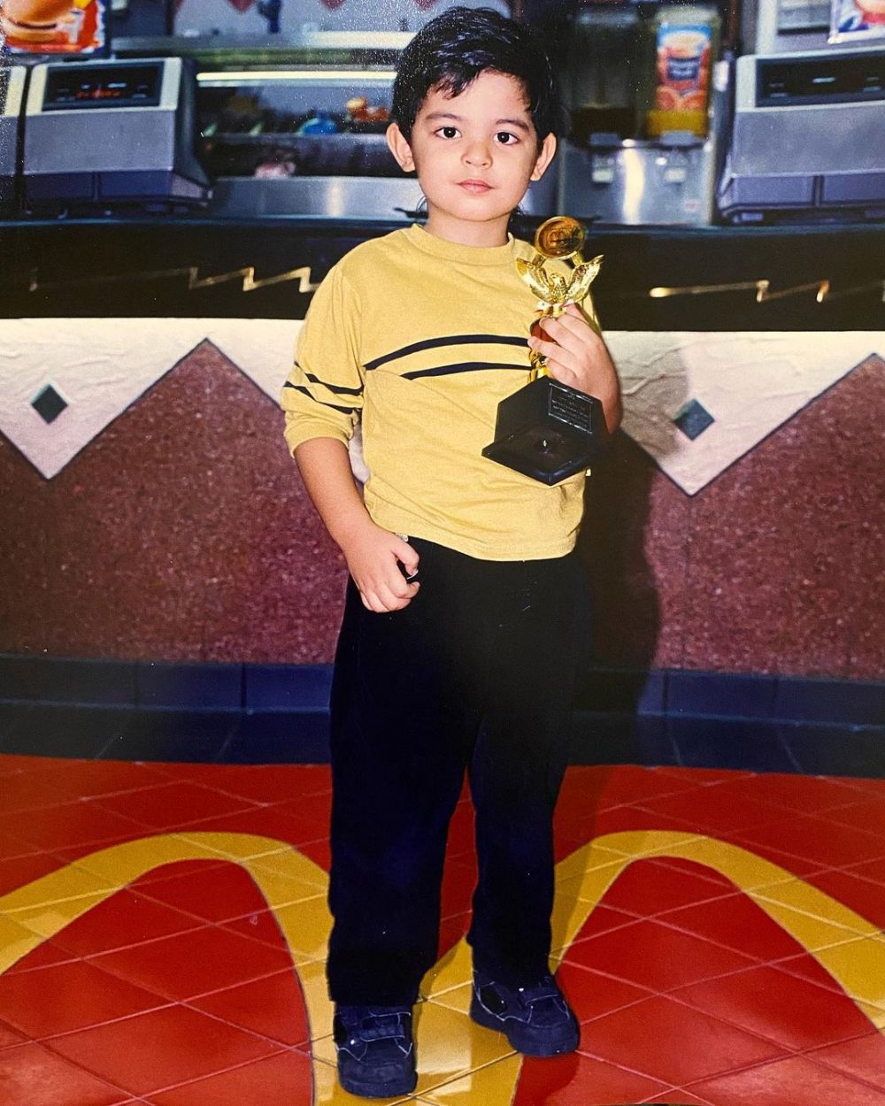 penyanyi cilik Kebelet Pipis Papa © 2022 berbagai sumber