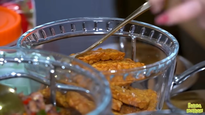 10 Inspirasi lauk ala Rozak ayah Ayu Ting Ting, sederhana khas rumahan