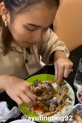 10 Inspirasi lauk ala Rozak ayah Ayu Ting Ting, sederhana khas rumahan