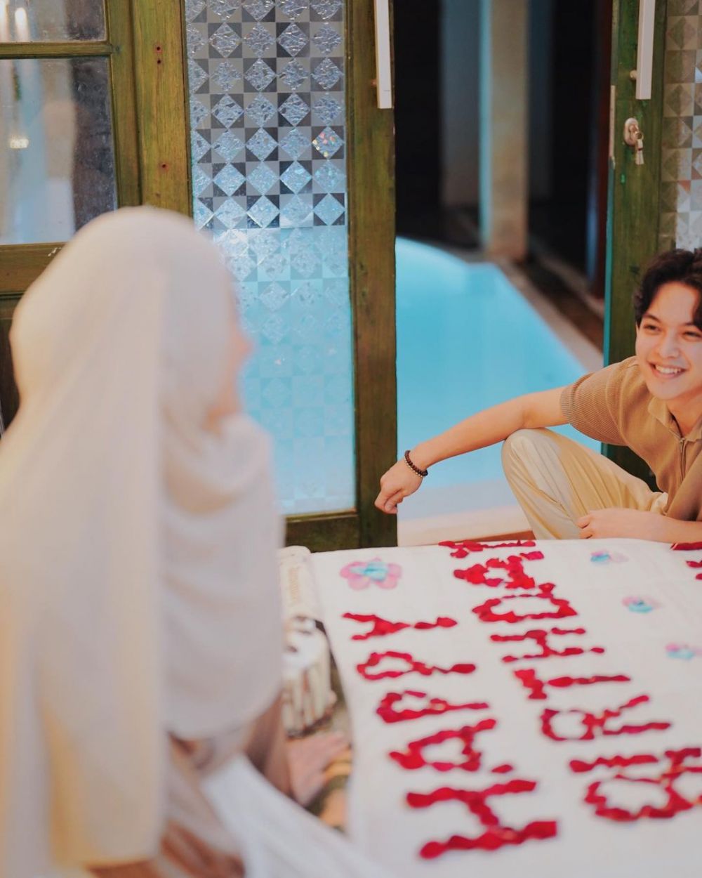 momen dinda hauw beri kejutan ultah rey mbayang © instagram momen dinda hauw beri kejutan ultah rey mbayang © instagram