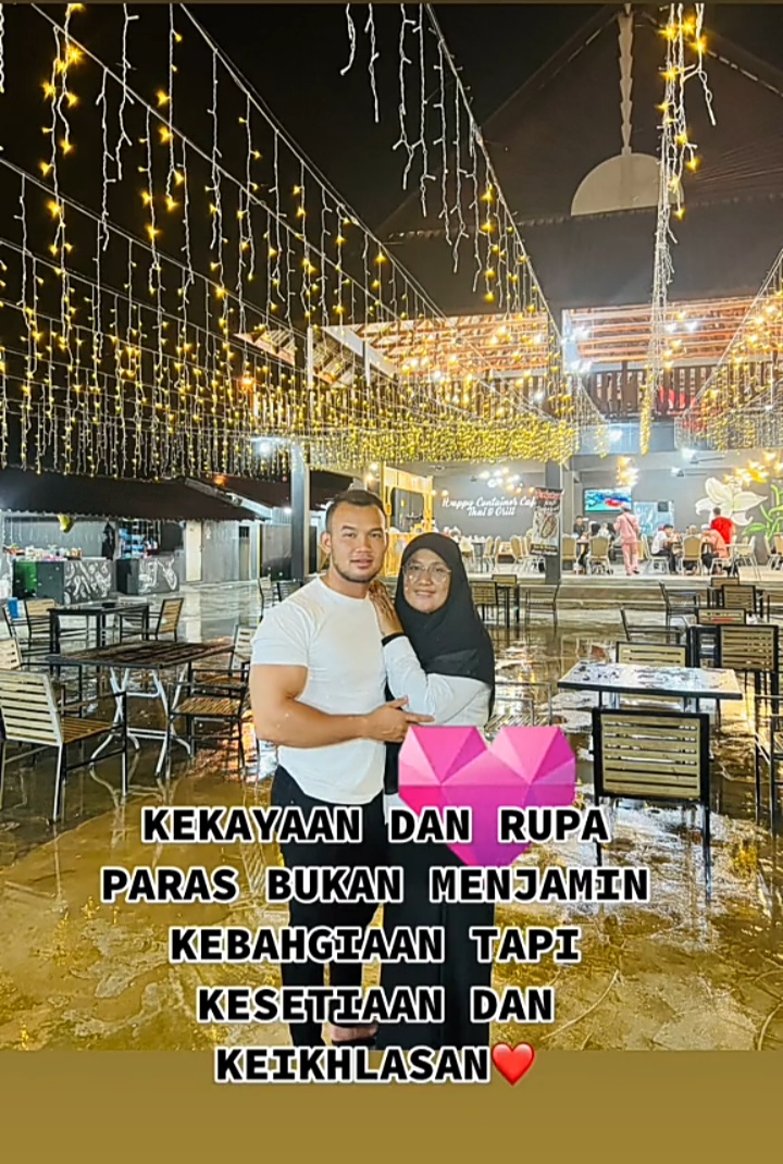 Ibu ini nikahi pria seumuran anaknya, intip 11 momen mesranya berbagai sumber