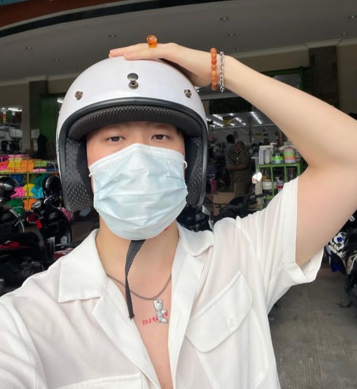 Rich Brian pulang kampung Instagram