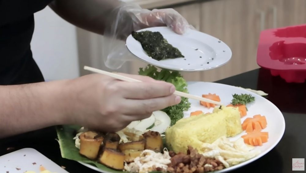 9 Cara Arumi Bachsin plating nasi kuning, menu sederhana jadi spesial