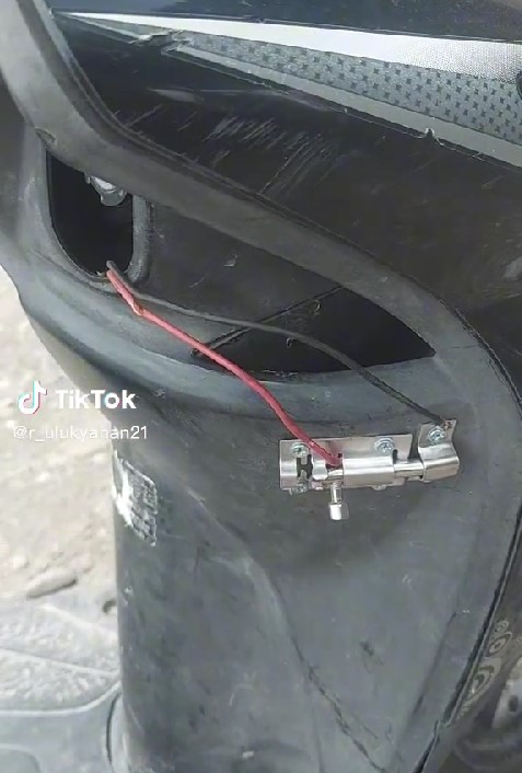 Modifikasi motor nyeleneh Berbagai sumber