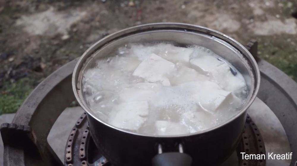 9 Cara membuat tahu Sumedang dari tahu putih biasa, gurih dan lezat