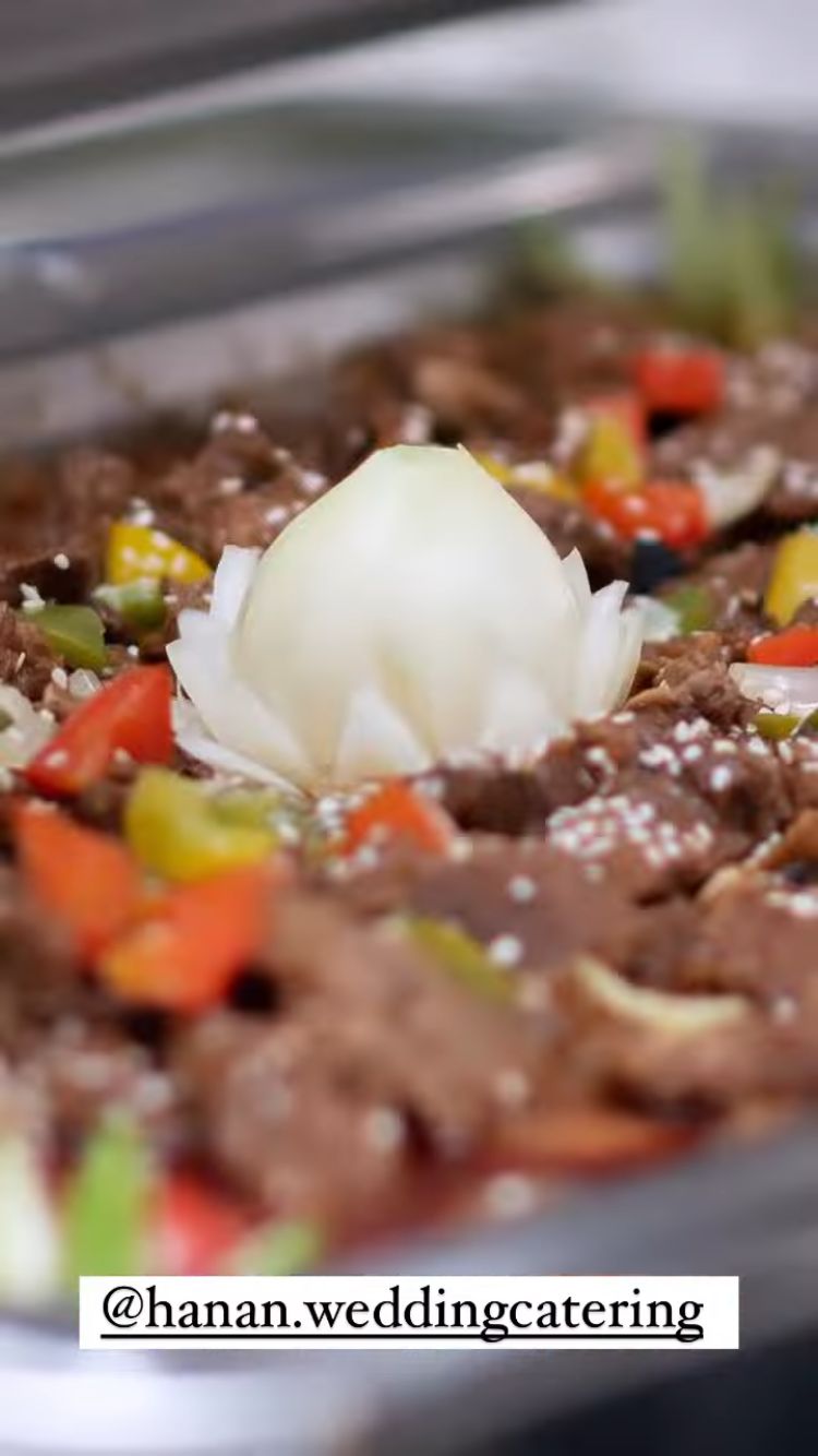 9 Hidangan di pengajian pernikahan Glenca Chysara, komplet