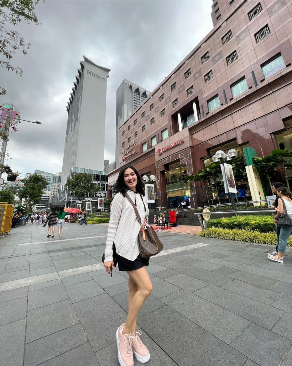 11 seleb awet muda di usia 50-an tahun © 2022 berbagai sumber