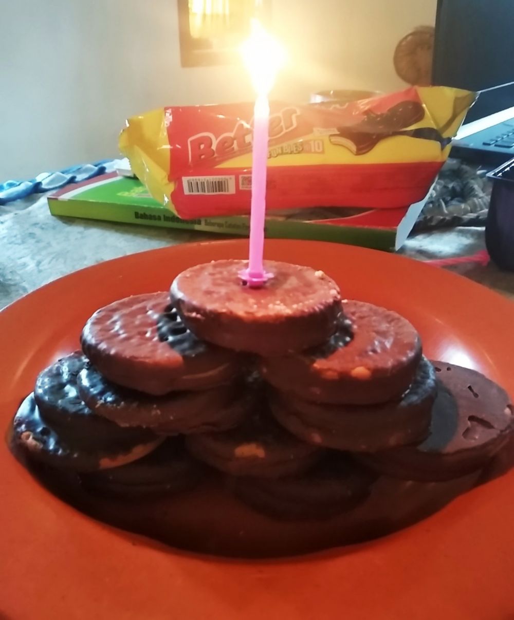 perayaan ulang tahun low budget © 2022 berbagai sumber