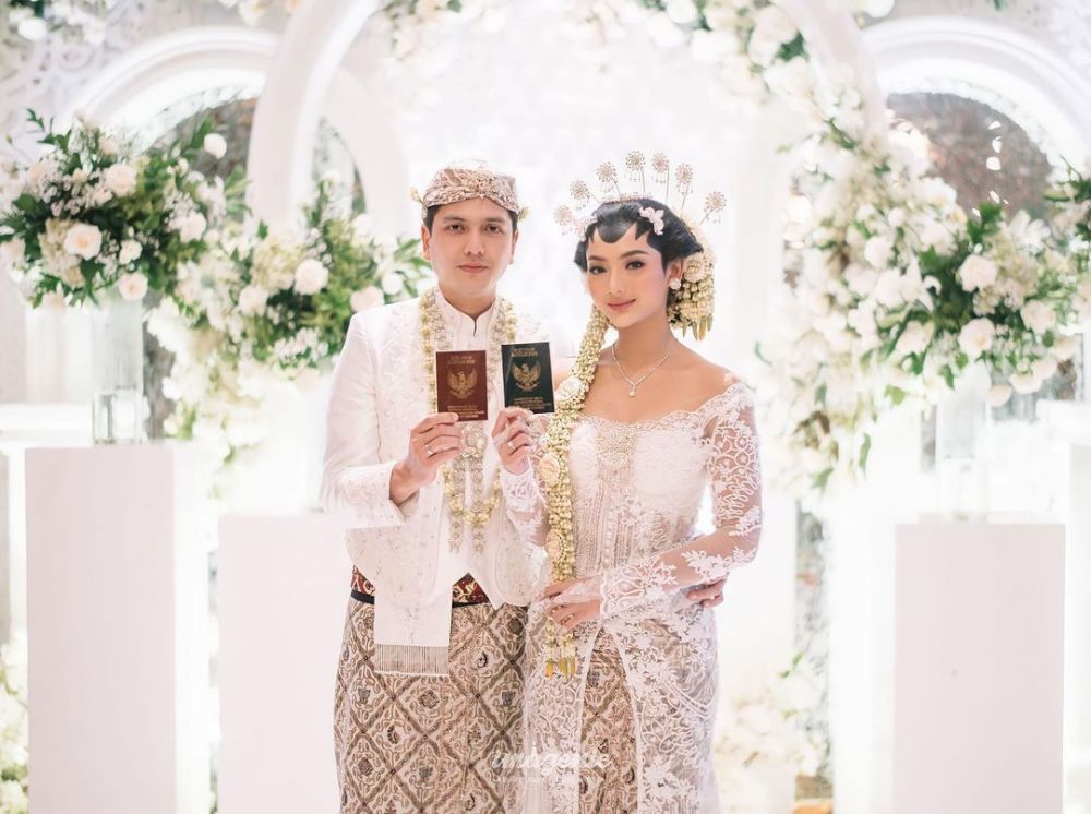 Potret pernikahan anak rocker © 2022 berbagai sumber