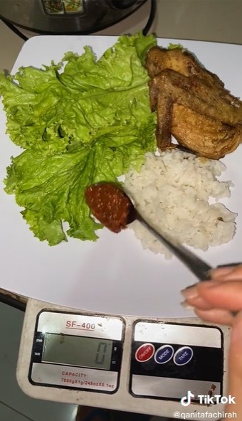 Trik makan pecel ayam tetap rendah kalori, nggak perlu takut gendut