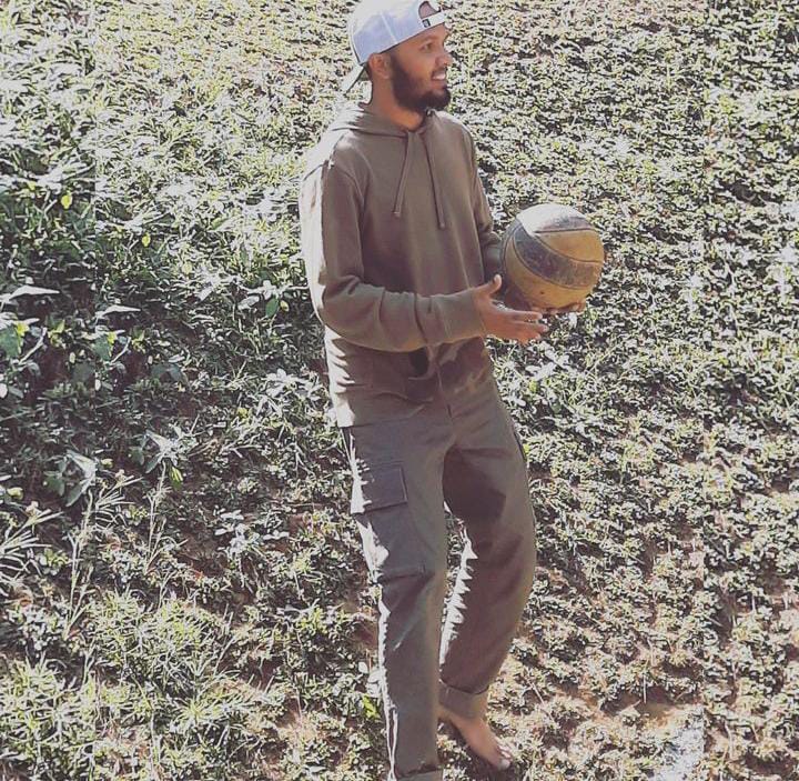 cerita hidup ustaz hanan attaki © 2022 brilio.net