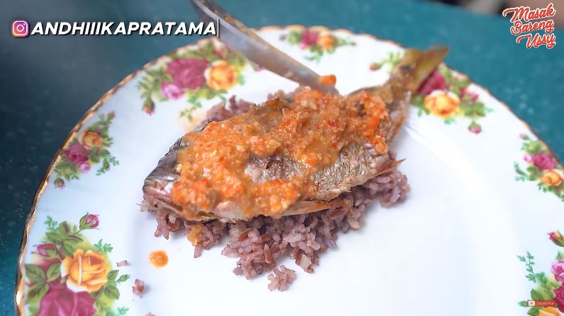10 Masakan serba ikan ala Ussy Sulistyawati, praktis dan khas rumahan