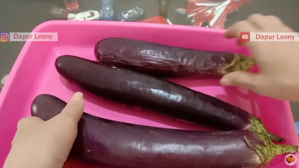 Cara simpan terong di kulkas, tak keriput dan layu hingga 1 minggu