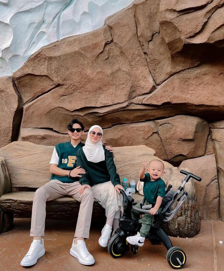 OOTD keren ala Rey Mbayang © 2022 brilio.net