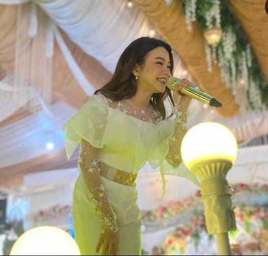 Rara LIDA manggung di hajatan kampung Instagram Rara LIDA manggung di hajatan kampung Instagram