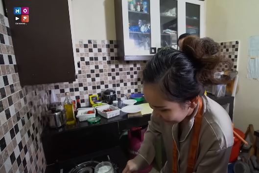 10 Alat dapur sederhana Ayu Ting Ting, bikin masak lebih mudah