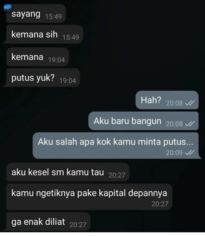 pacar ngasih kode malah ngeselin jawabnya © berbagai sumber