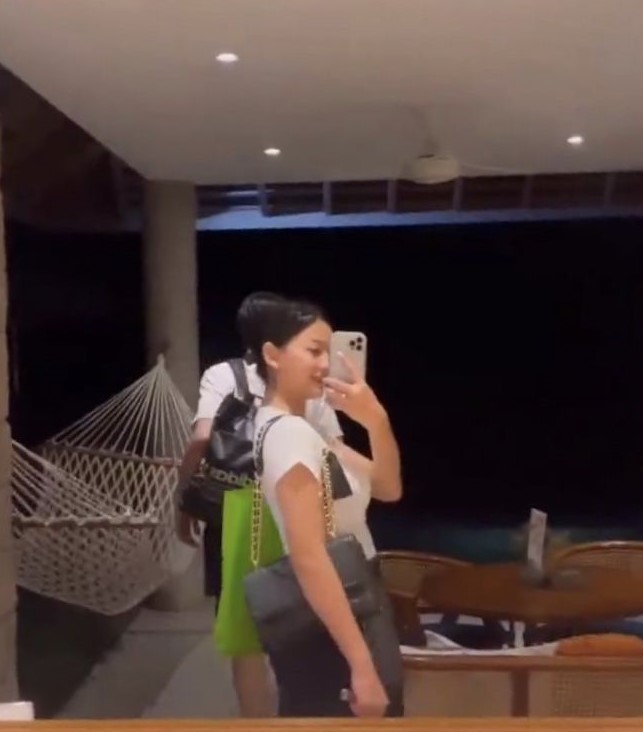 Glenca & Rendi bulan madu Berbagai sumber