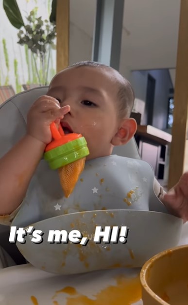 7 Trik MPASI pertama ala Jessica Iskandar, bantu anak mengenal makanan