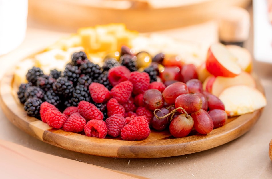 7 Trik MPASI pertama ala Jessica Iskandar, bantu anak mengenal makanan