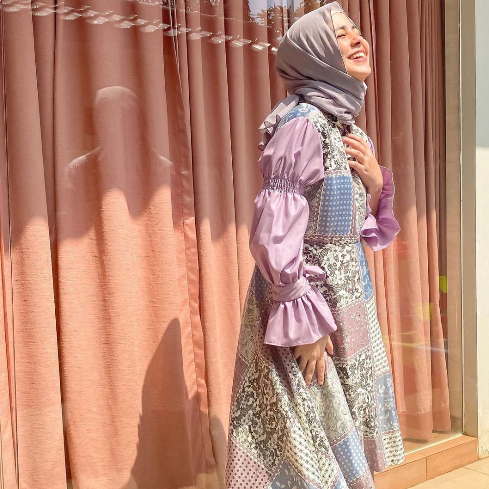  potret penampilan baru Risty Tagor © berbagai sumber