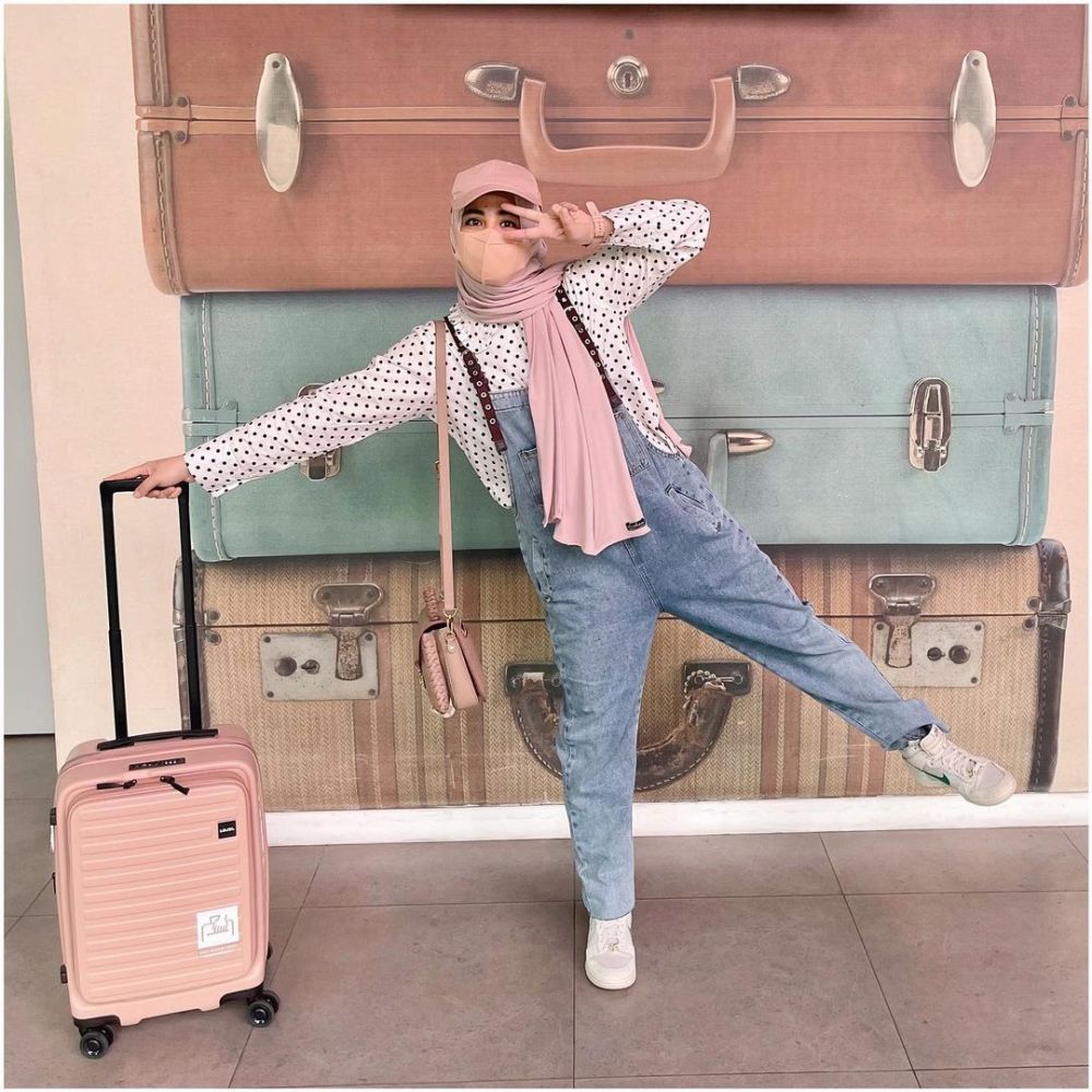  potret penampilan baru Risty Tagor © berbagai sumber