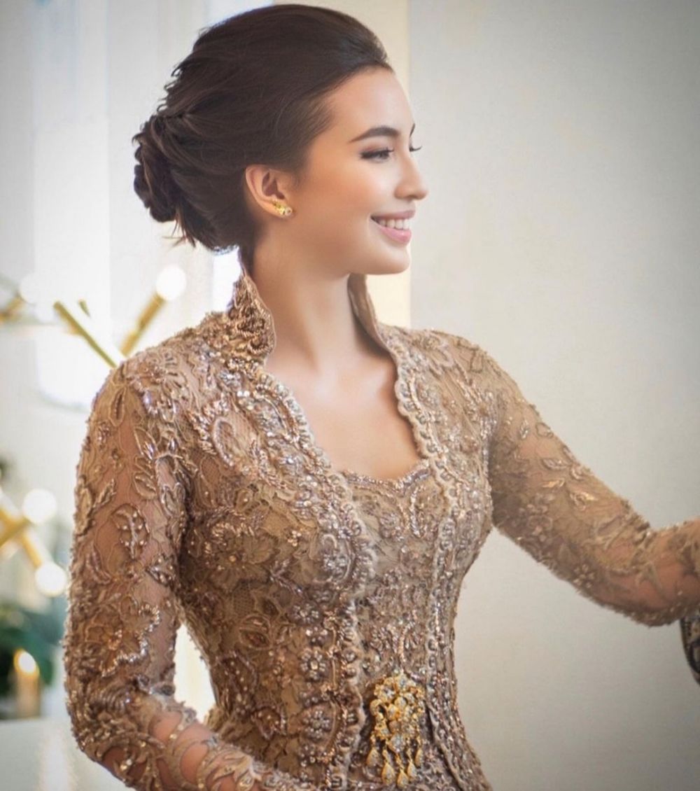 Transformasi Manohara istimewa