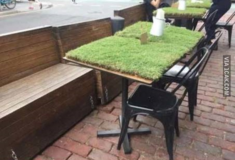 desain meja nggak biasa nyeleneh © berbagai sumber desain meja nggak biasa nyeleneh © berbagai sumber