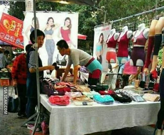 bapak bapak bantu jualan © berbagai sumber bapak bapak bantu jualan © berbagai sumber