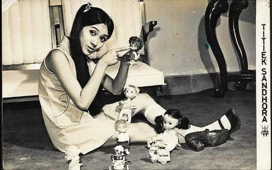 potret masa muda titiek sandhora © berbagai sumber