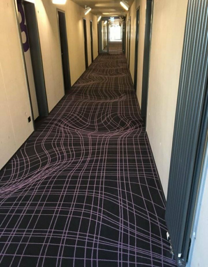 karpet desain nyeleneh © berbagai sumber