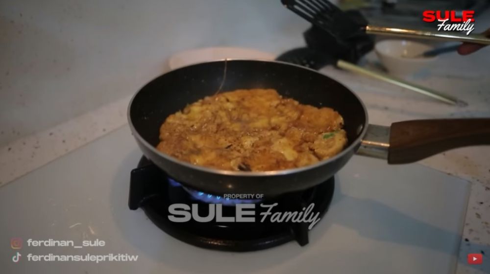 10 Kreasi masakan simpel buatan Sule, sederhana khas menu rumahan