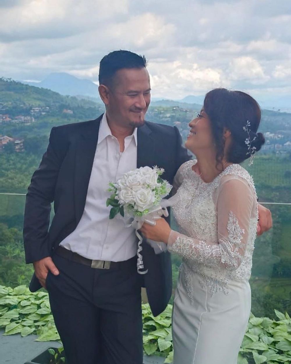 Pernikahan Mudji Massaid istimewa Pernikahan Mudji Massaid istimewa