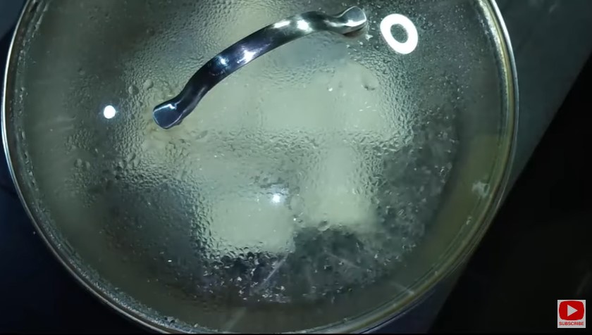 Trik mudah merebus singkong biar teksturnya lembut dan hemat gas