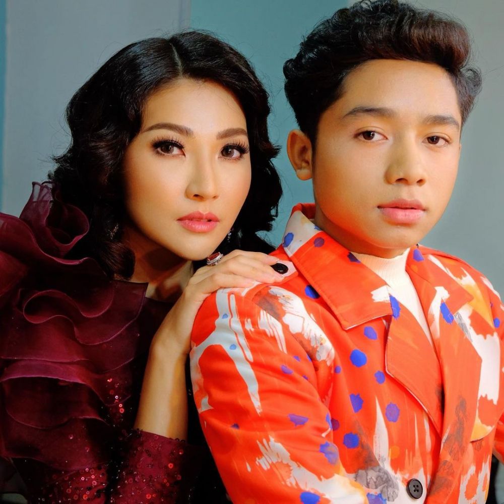 ibu dan anak jadi penyanyi © 2022 brilio.net