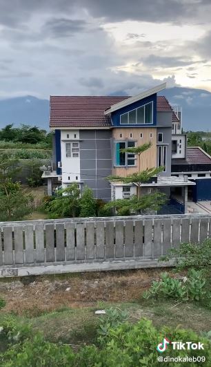 kampung tertelan bumi di Palu © berbagai sumber kampung tertelan bumi di Palu © berbagai sumber