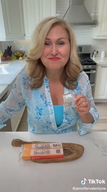 Tanpa plastik tambahan, ini trik simpan keju agar terjaga kualitasnya