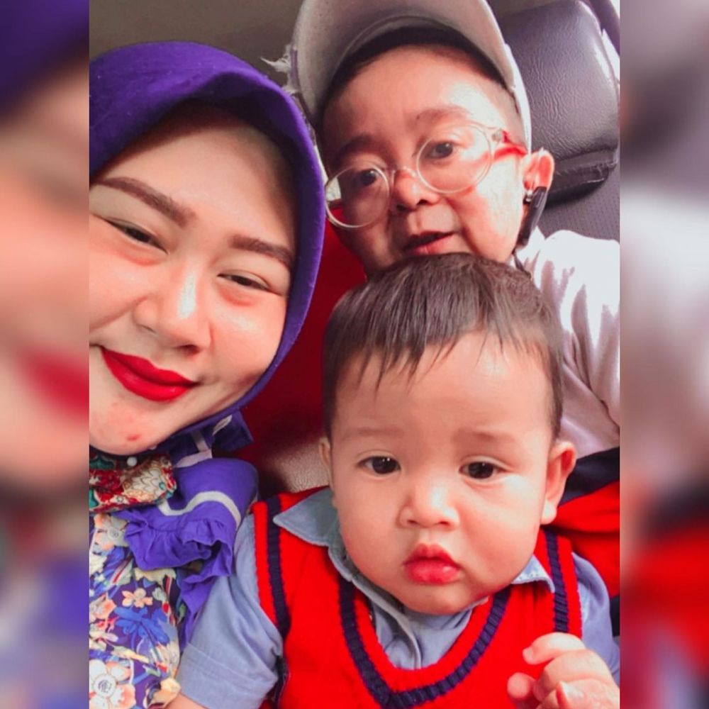 potret harmonis keluarga Daus Mini © berbagai sumber