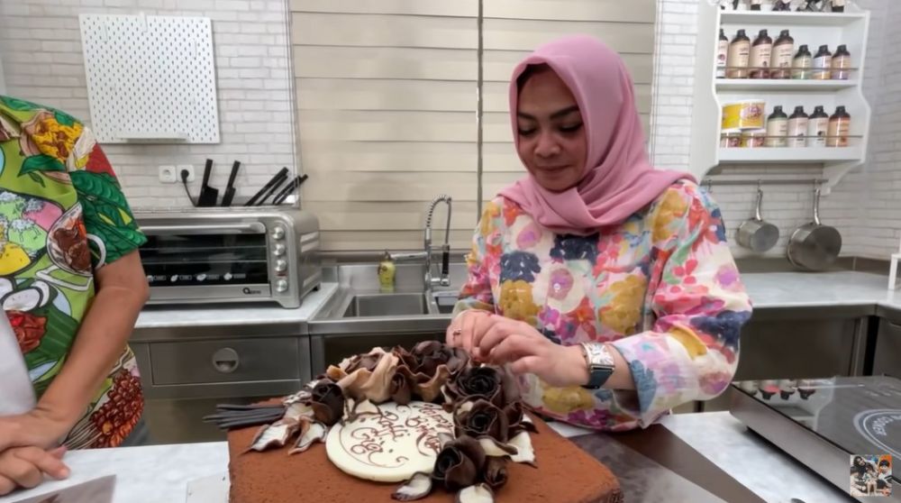 10 Inspirasi dessert ala Rieta Amilia, simpel khas rumahan
