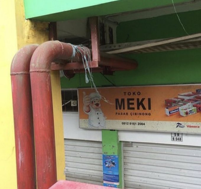 warung bikin mikir deh namanya © berbagai sumber