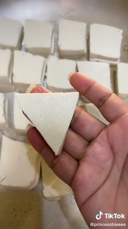 Trik goreng tahu agar berkulit dan tak pecah saat diisi adonan bakso