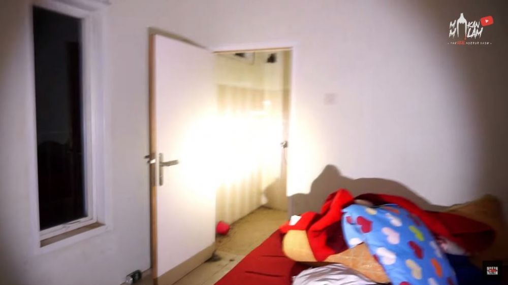 penampakan rumah chelsea olivia di bandung © YouTube penampakan rumah chelsea olivia di bandung © YouTube