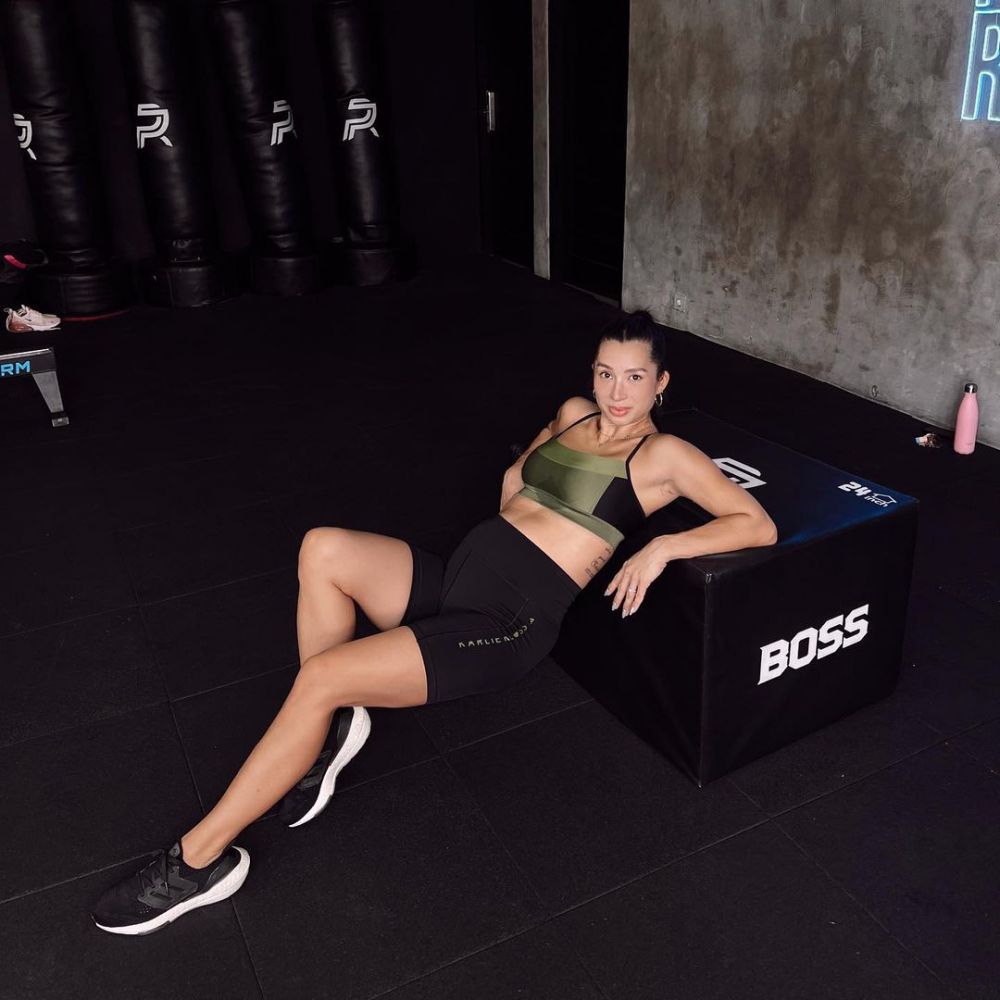 Jennifer Bachdim pamer baby bump anak keempat berbagai sumber Jennifer Bachdim pamer baby bump anak keempat berbagai sumber