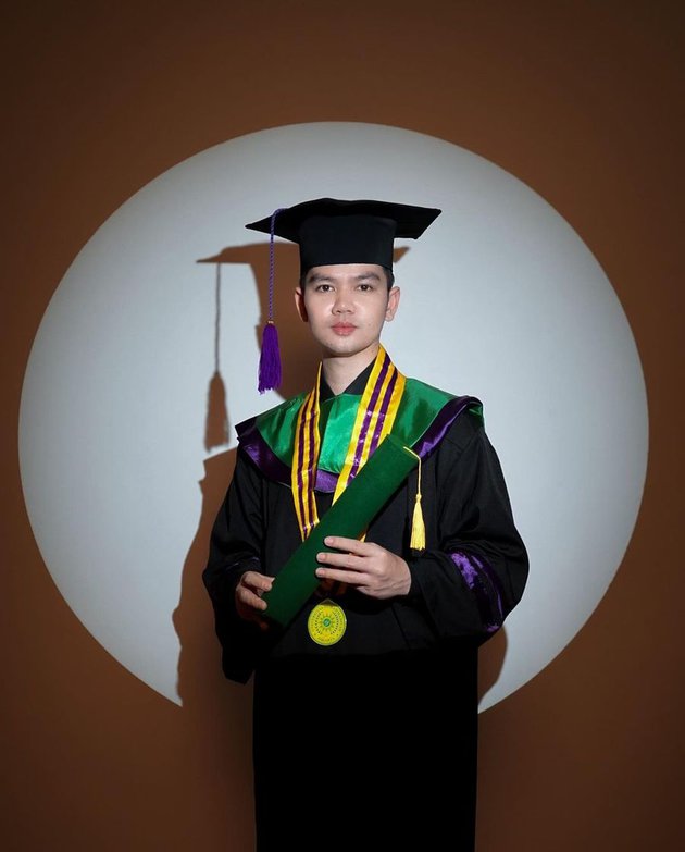 pedangdut yang dulu niat lamar Lesty © Instagram